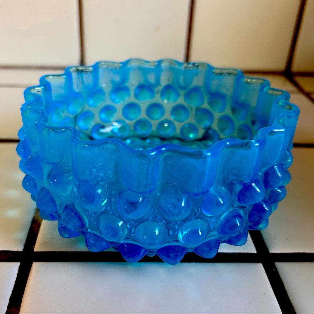 Antique 1886 BROCKUNIER HOBBS Dew Drop Blue Satin Hobnail Spooner